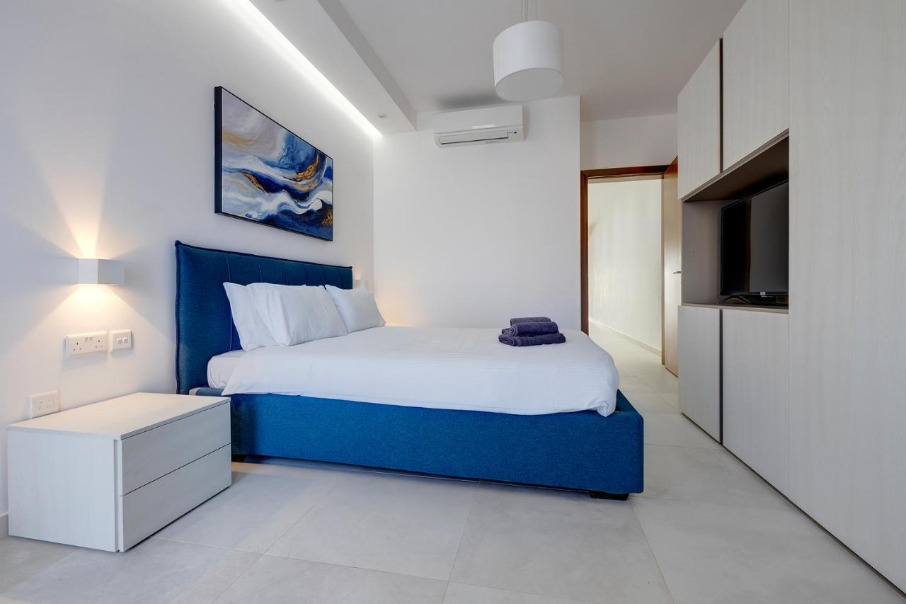 Deluxe Apartment With Valletta And Harbour Views Sliema Bagian luar foto